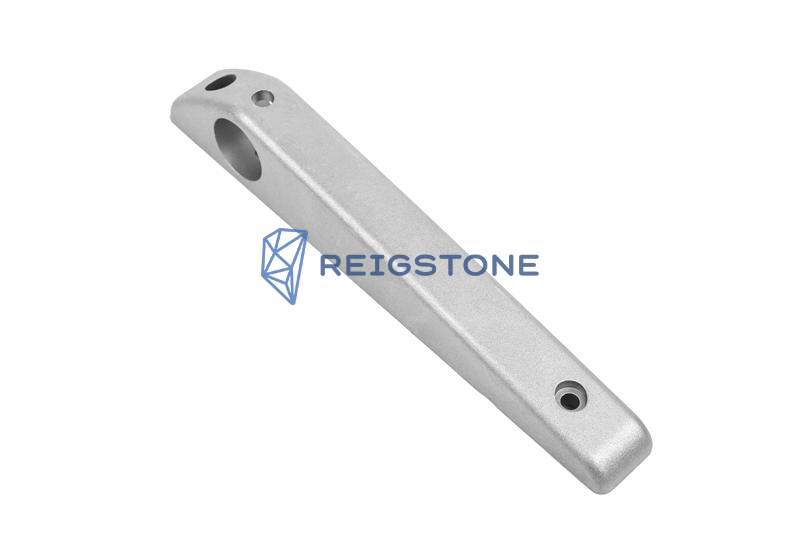 Die casting hand tool handle