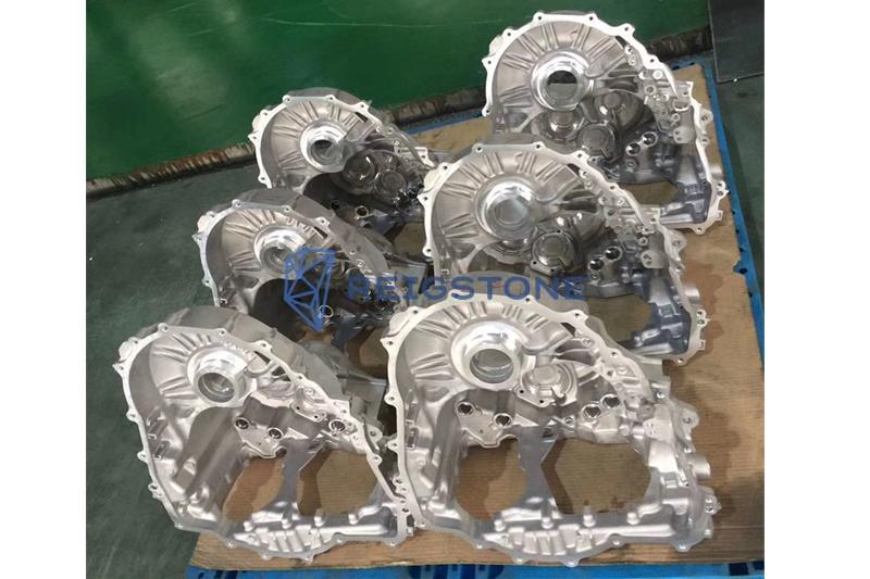 Aluminum gearbox housing